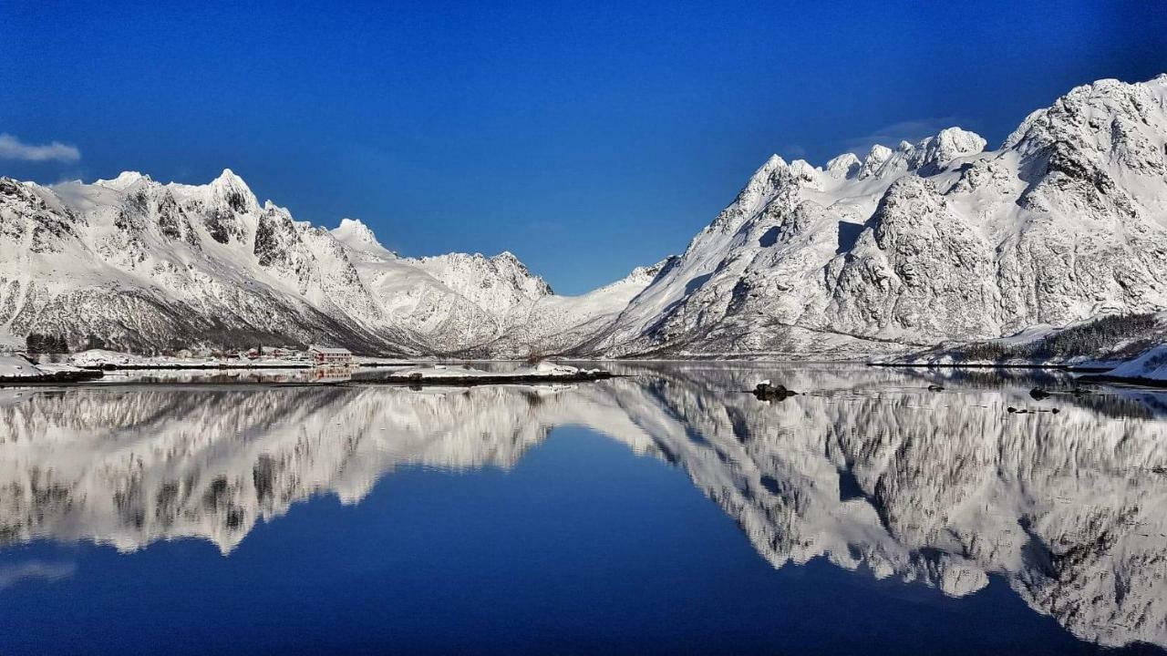 Pilan Lodge Lofoten Vestpollen Екстер'єр фото